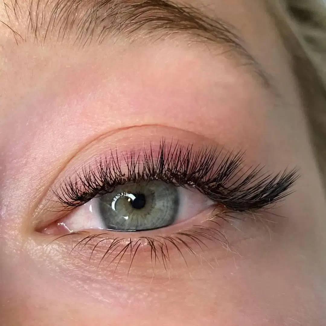 اجاره لاین های آرایشگری در سالنی زیبا و آرام|خدمات آرایشگری و زیبایی|یاسوج, |دیوار