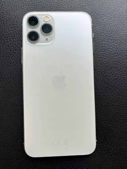 از دست خریدم به علت اپدیت اینطوری شد|موبایل|تهران, تجریش|دیوار