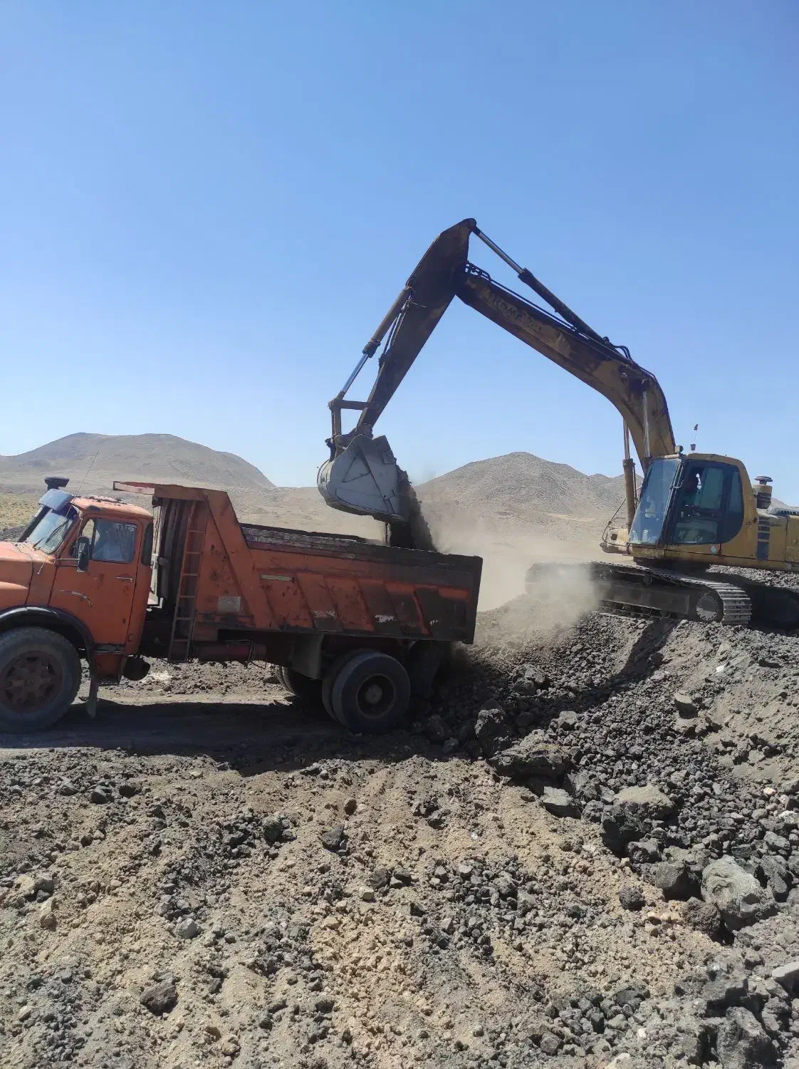 پوکه معدنی|مصالح و تجهیزات ساختمان|سریش آباد, |دیوار