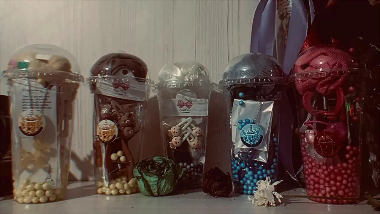 شانسی|اسباب‌بازی بچه|بومهن, |دیوار