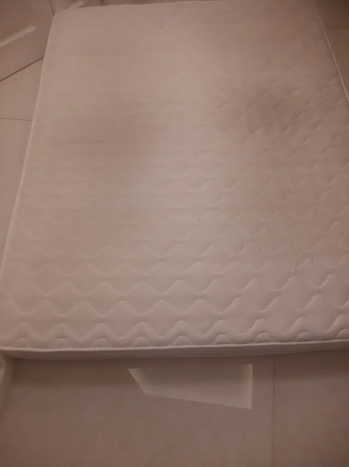 تشک رویا سالم بی ایراد|تشک تختخواب|اصفهان, باغ زرشک|دیوار