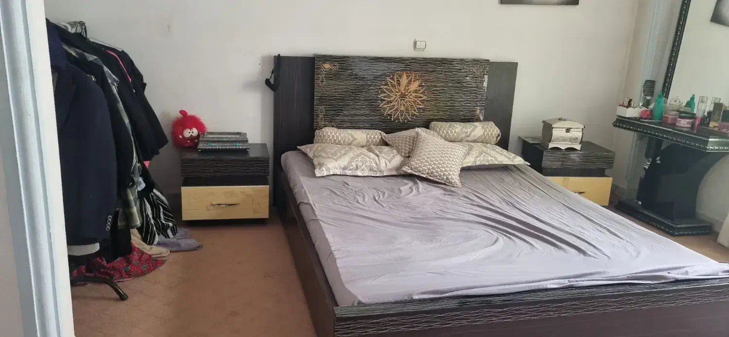 سرویس خواب|تخت و سرویس خواب|رشت, دروازه لاکان|دیوار