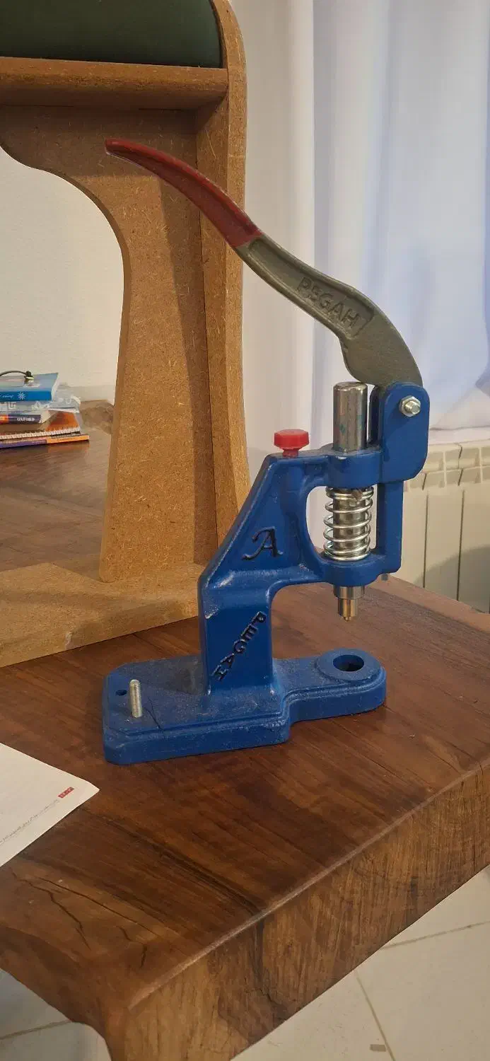 فروش ژانت خیاطی  مخصوص اتو و پرس دگمه|لوازم خیاطی و بافتنی|نوشهر, |دیوار