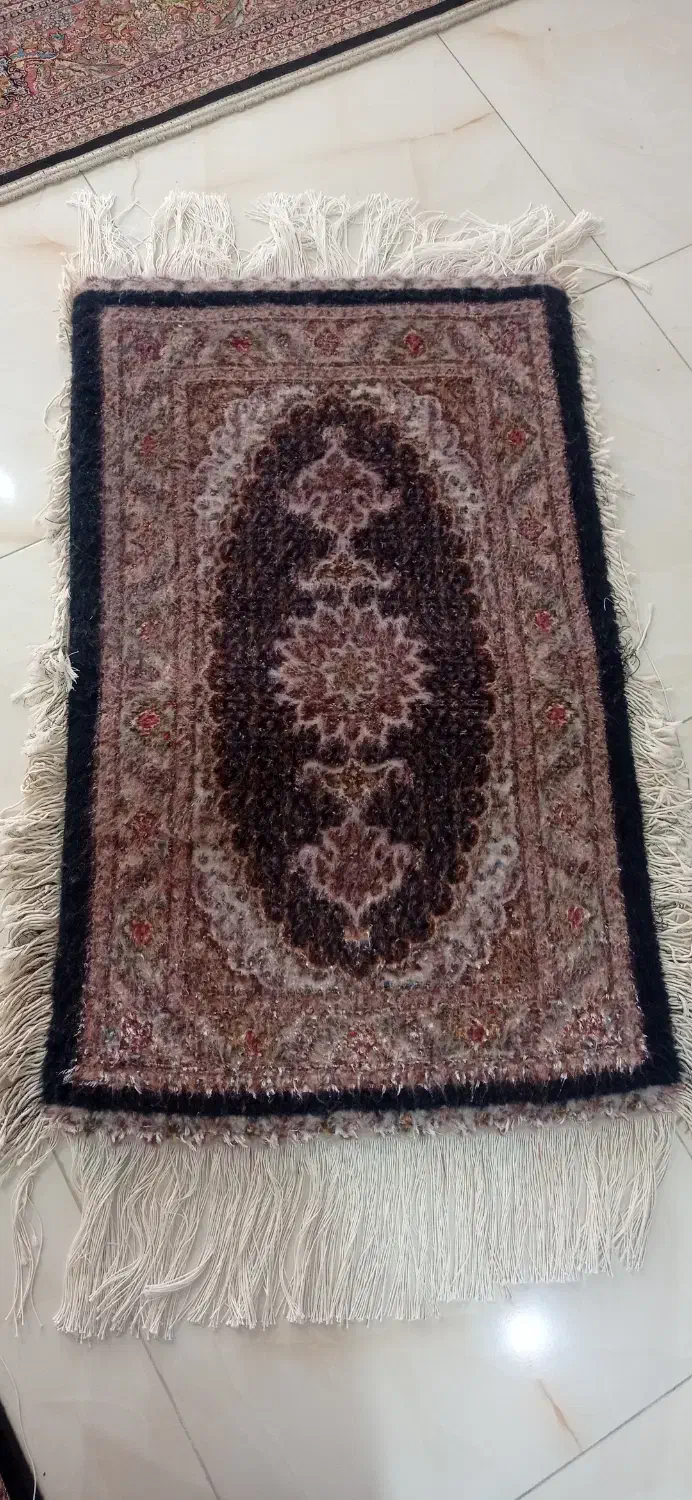 یک جفت فرش دستبافت ۱۲۵ در ۷۰|فرش|خوی, |دیوار