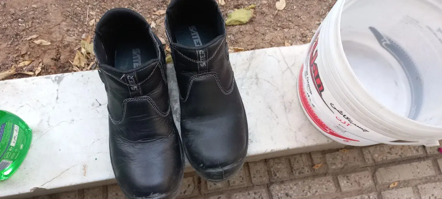 کفش ایمنی|کیف، کفش، کمربند|خرقان, |دیوار