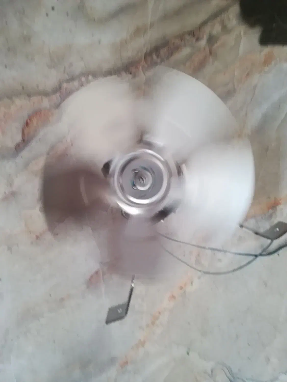 فن ا|پنکه و تصفیه‌کنندهٔ هوا|شیراز, فرگاز|دیوار