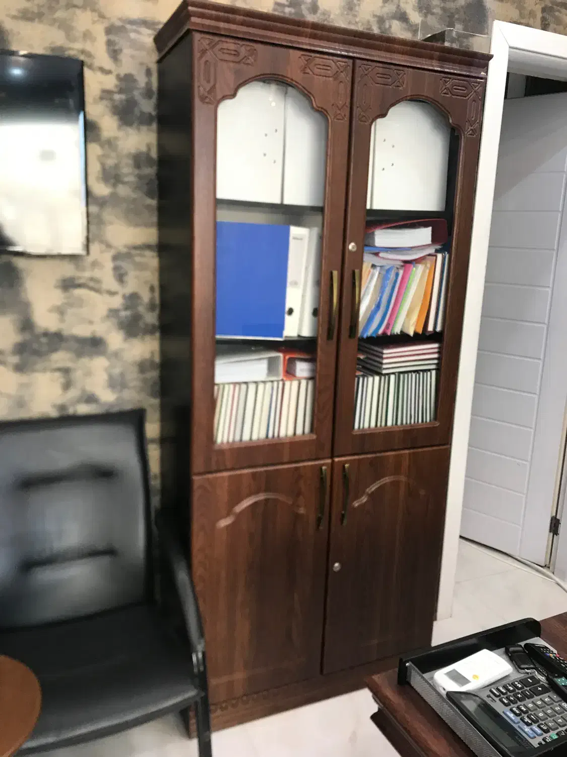 لوازم اداری ست کامل و بسیار تمیز|مبلمان اداری|تهران, زعفرانیه|دیوار