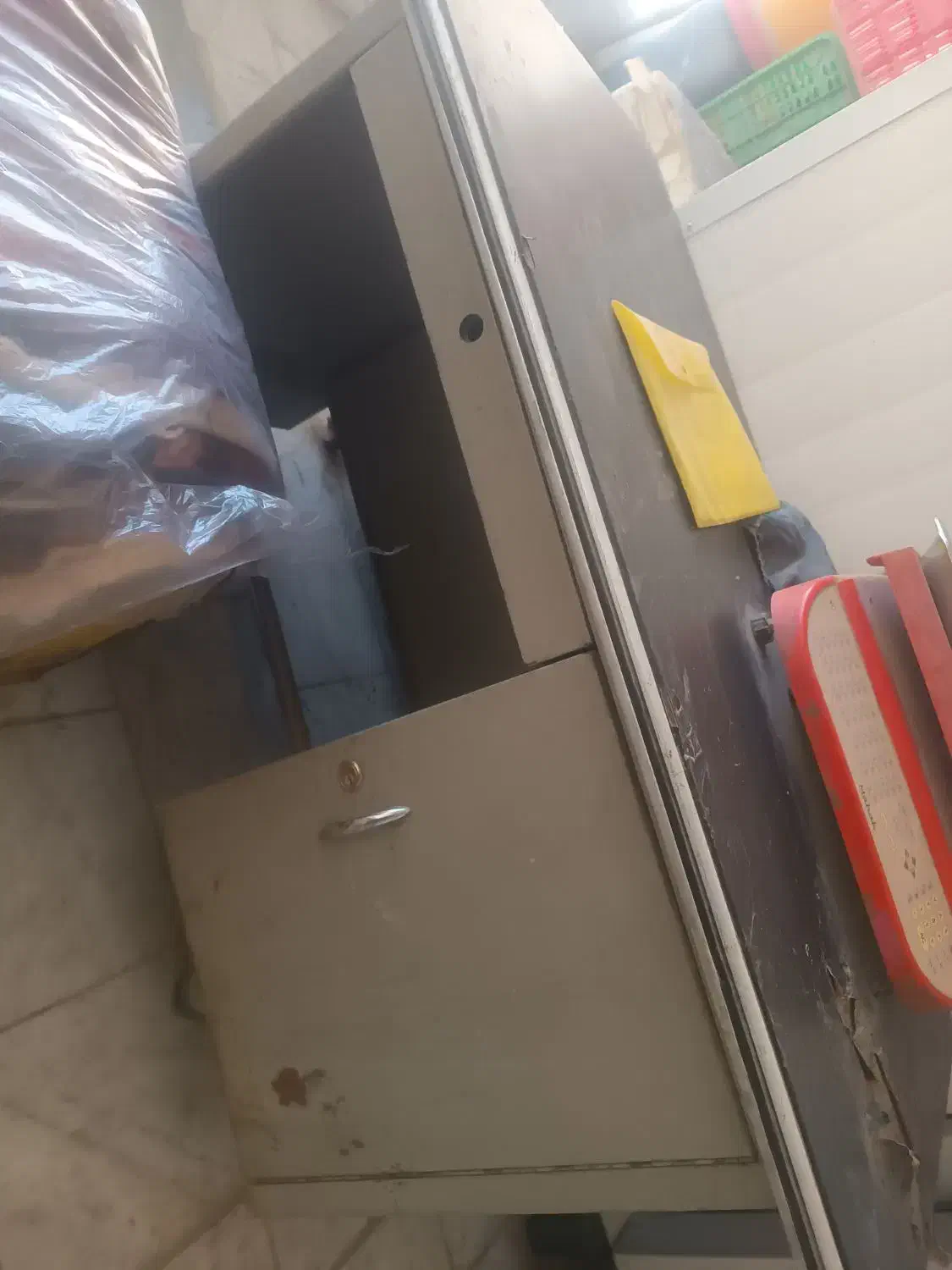 میز|میز و صندلی غذاخوری|زابل, |دیوار