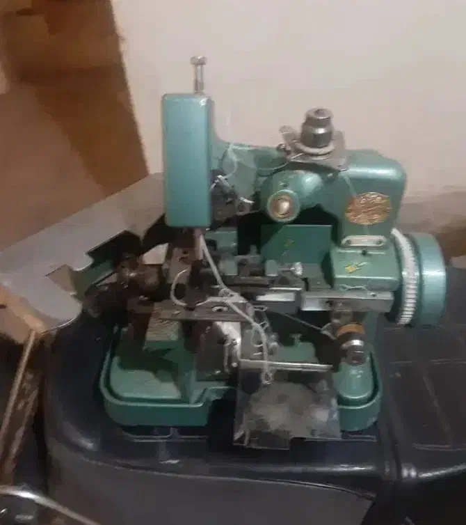 چرخ زیگزاگ|چرخ خیاطی و ریسندگی|مراغه, |دیوار