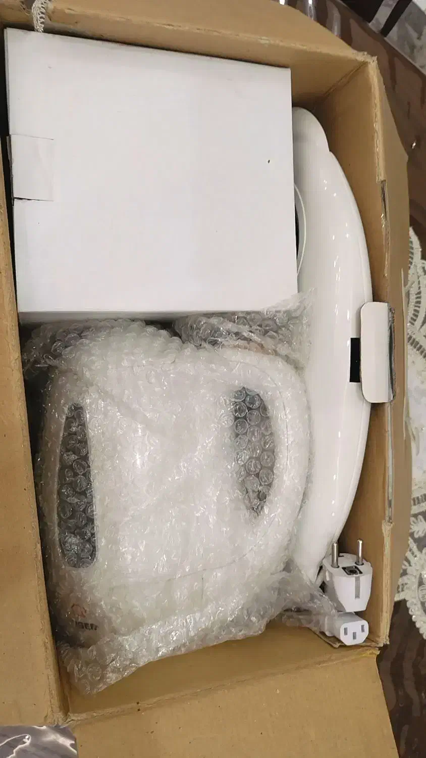 چای ساز برقی نو تو کارتن مناسب جهیزیه|سماور، چایساز، قهوهساز|مشهد, طلاب|دیوار