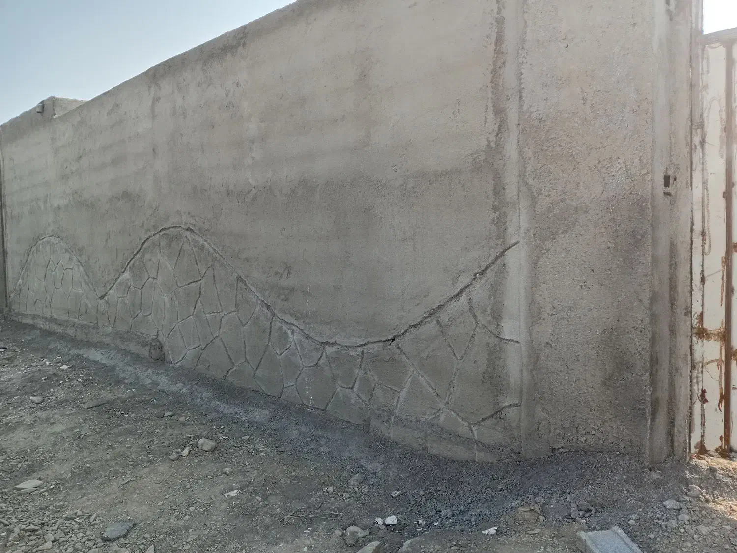 سیمان کاری  با دستگاه وطراحی دلخواه شما|خدمات پیشه و مهارت|مشهد, چهارچشمه|دیوار