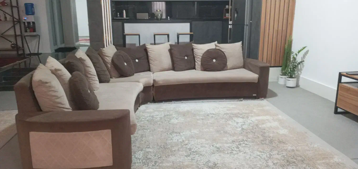 یک دست مبل ال ۷نفره درحد نو ترک اصل|مبلمان خانگی و میز عسلی|اهواز, کوی ابوالفضل|دیوار