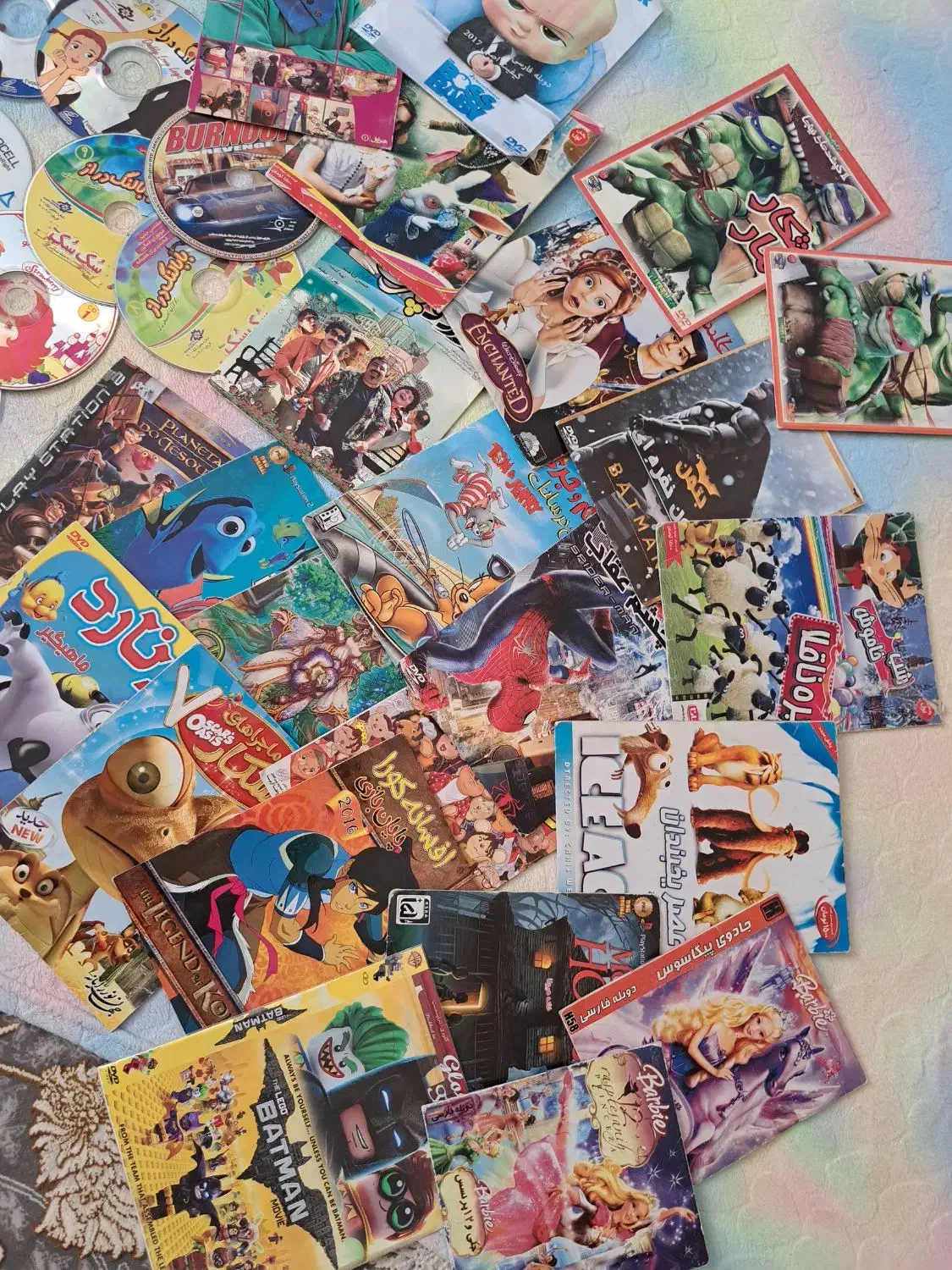 دی وی دی ، سی دی فیلم و کارتون|پخش‌کننده DVD و ویدیو|گلستان (تهران), |دیوار