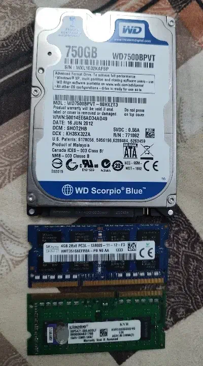 رم ۴ گیگ لپتاپ و هارد ۷۵۰ گیگ لپتاپ|قطعات و لوازم جانبی رایانه|اهواز, گلستان|دیوار