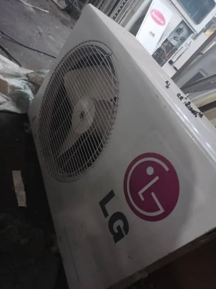 فروش انواع داکت اسپلیت نو و کارکرده|کولر گازی و فن‌کوئل|تهران, ونک|دیوار