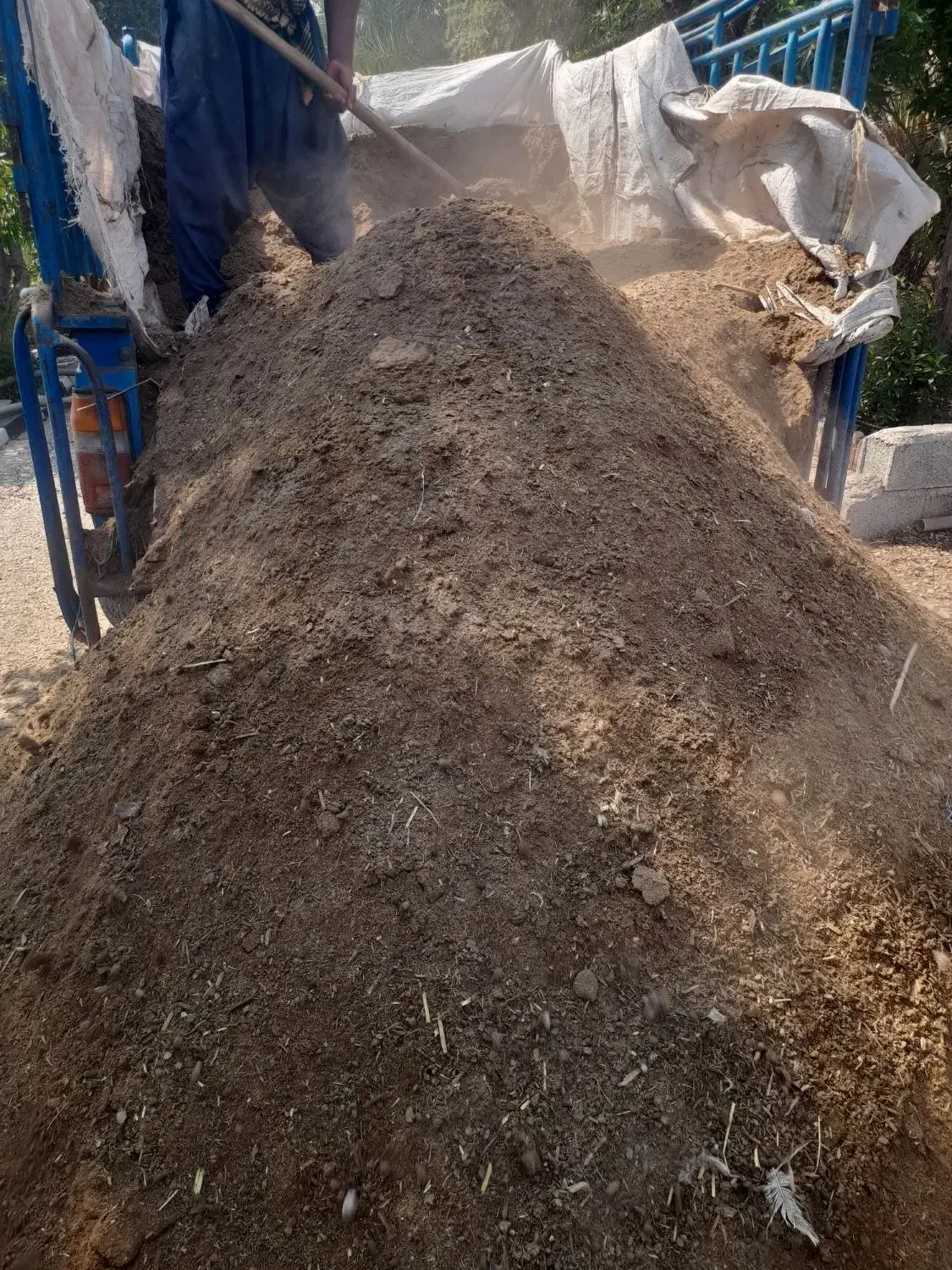 کود حیوانی|خدمات باغبانی و درختکاری|آبادان, |دیوار