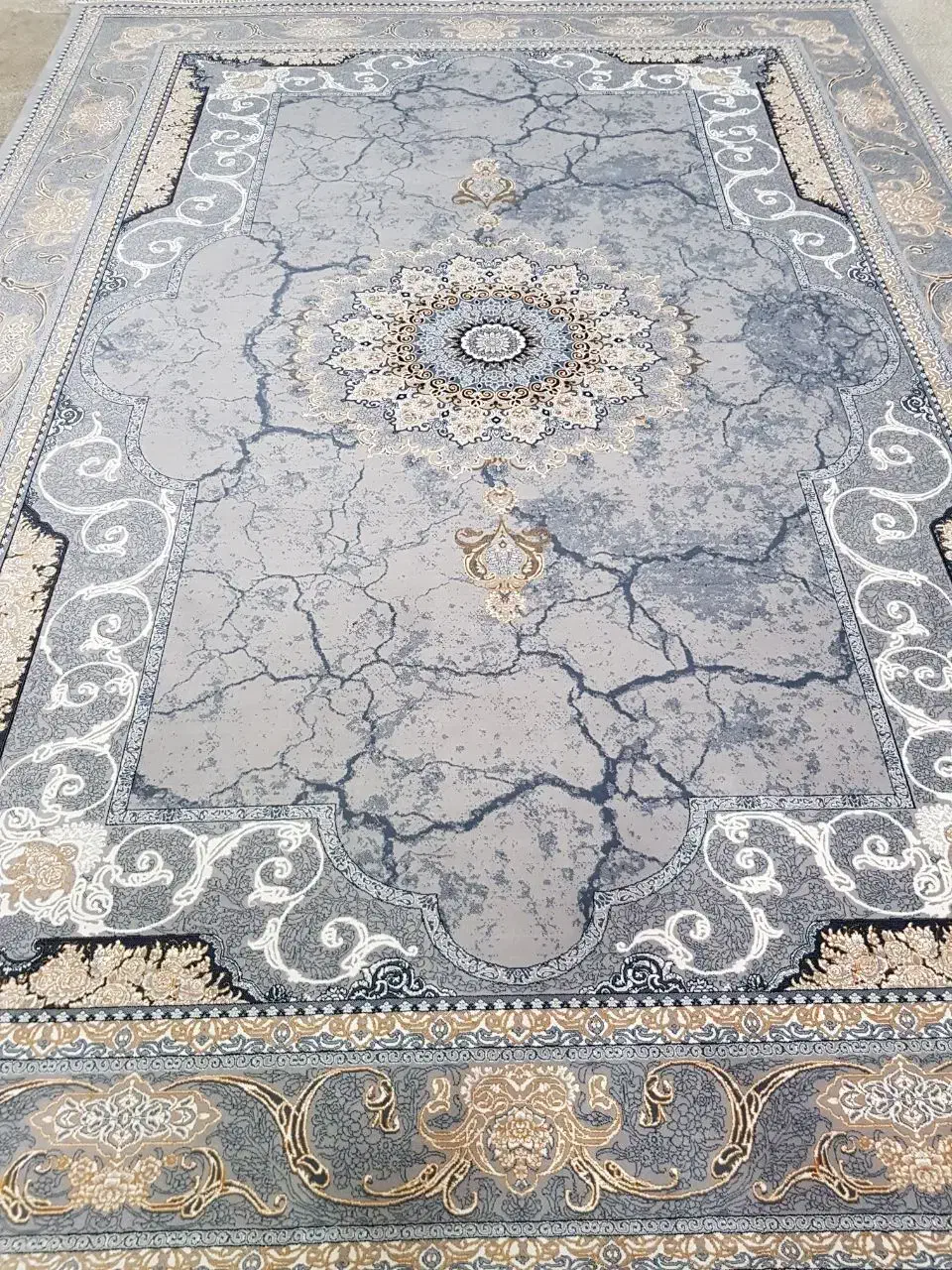 فرش میخواستم|فرش|کاشان, فاز ۲ ناجی آباد|دیوار