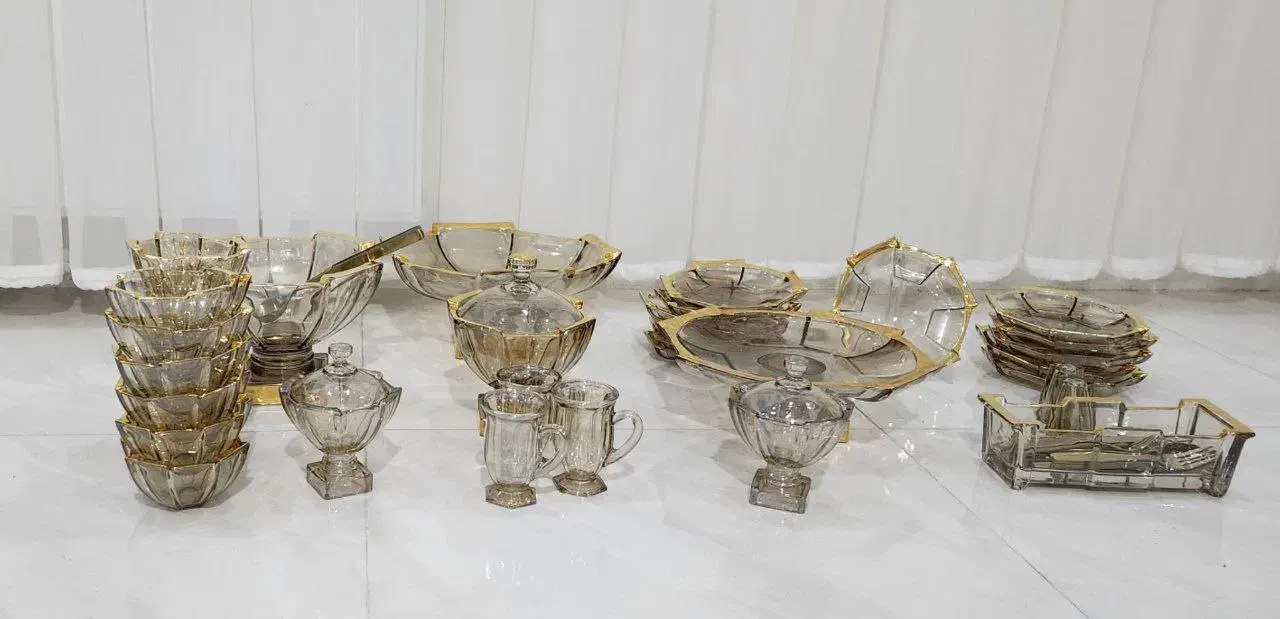 سرویس پذیرایی ۱۲ نفره|ظروف سرو و پذیرایی|مشهد, حضرت حجت|دیوار