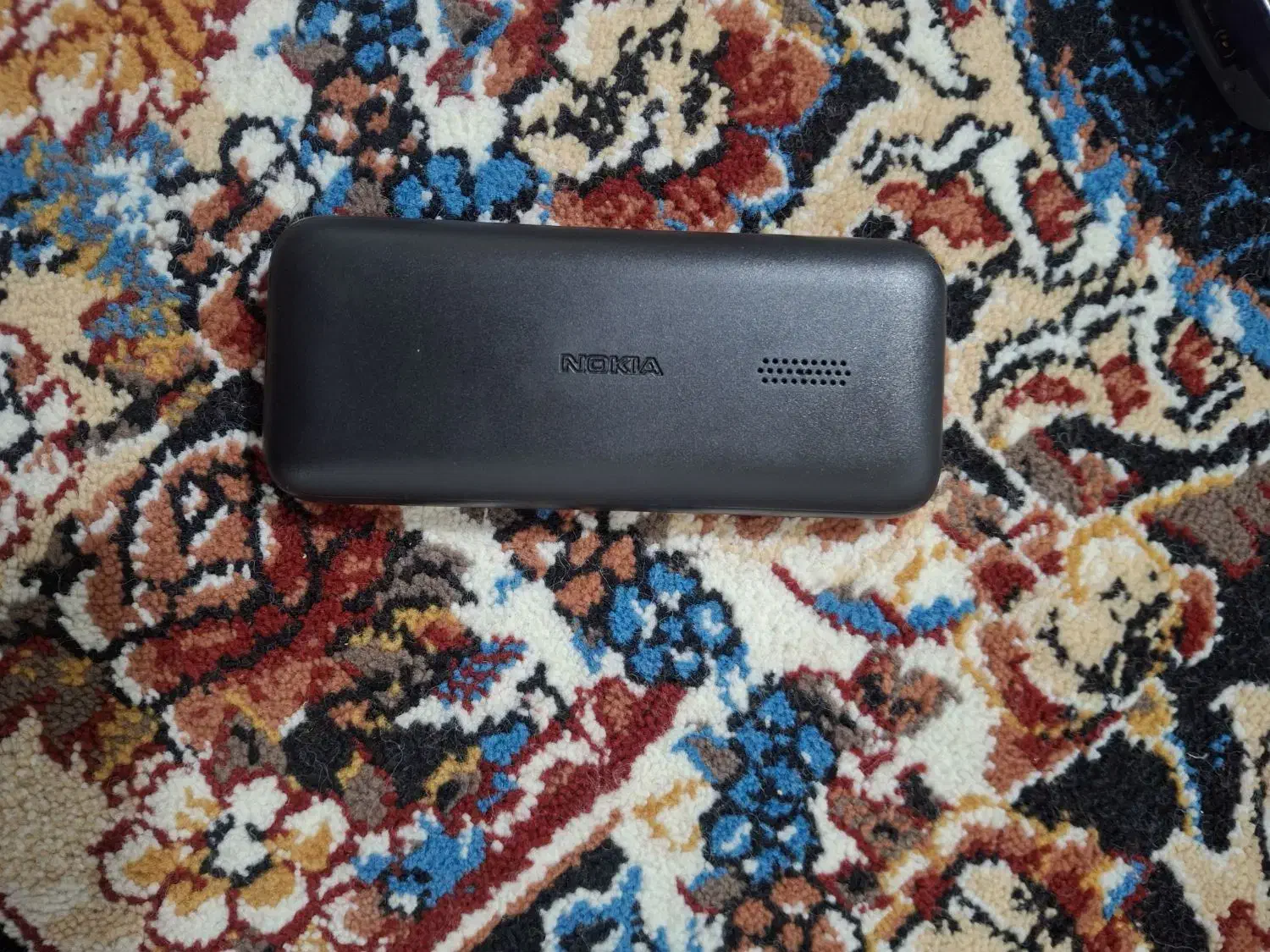 نوکیا ۱۰۵ دوسیم|موبایل|رباط‌کریم, شترخوار|دیوار