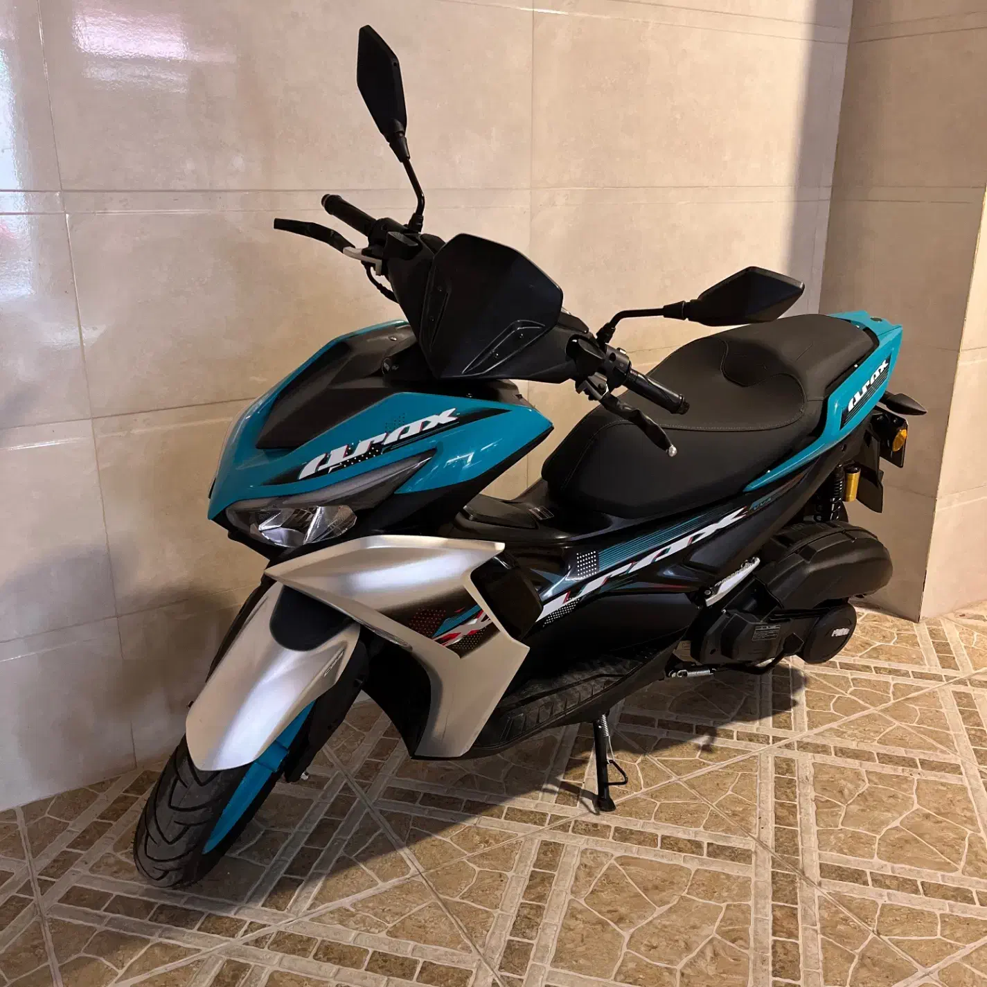 طرح آیروکس ۱۸۰(نیکتاز) درحد صفر|موتورسیکلت|لاهیجان, کوی آزادگان|دیوار