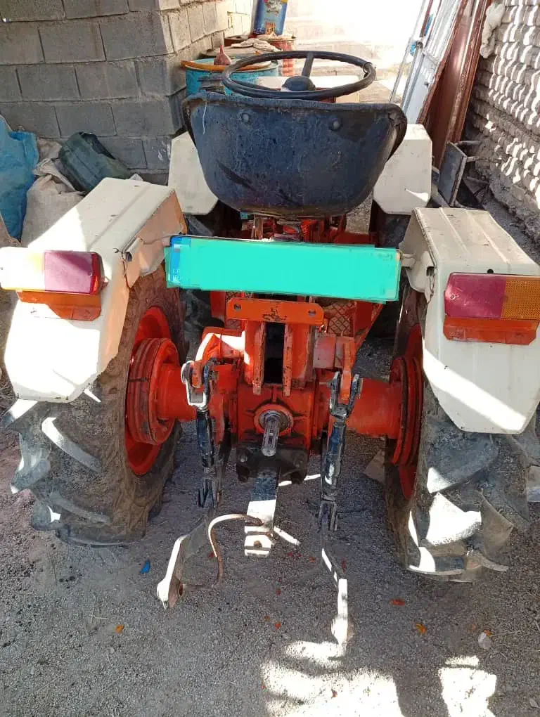 فروش یک دستگاه تراکتور باغی گلدانی|خودرو سنگین|ارسنجان, |دیوار