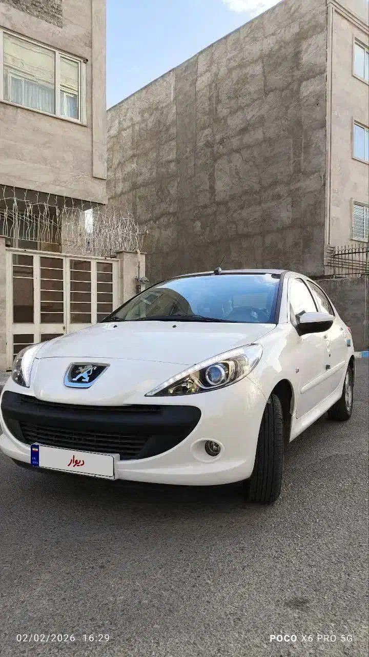 ۲۰۷ اتوماتیک سقف فلزی|خودرو سواری و وانت|شهریار, شهرک امیریه|دیوار