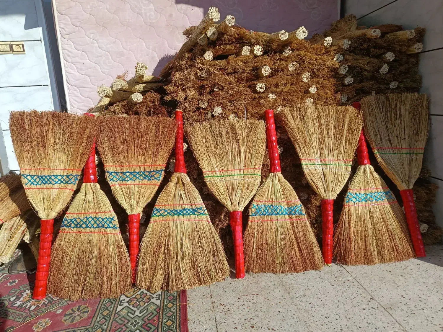 جارو پربار دسته کوتاه و بلند|لوازم نظافت|لاهیجان, انقلاب|دیوار