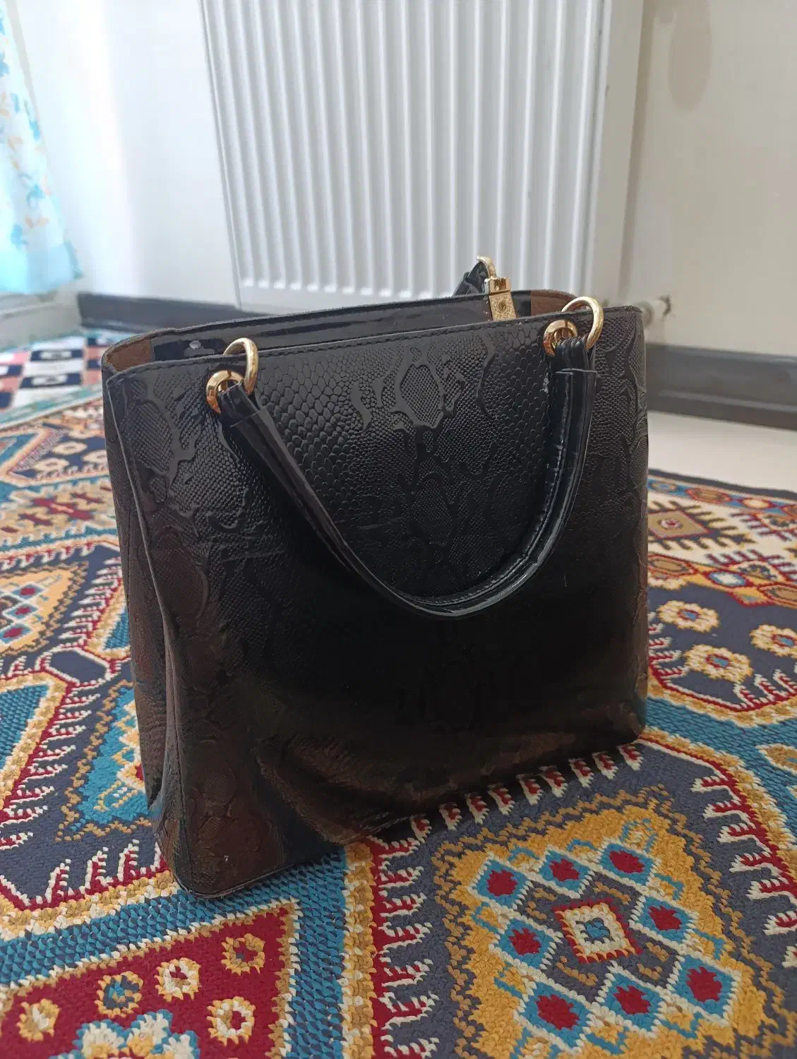 کیف و کفش|کیف، کفش، کمربند|گرمدره, |دیوار