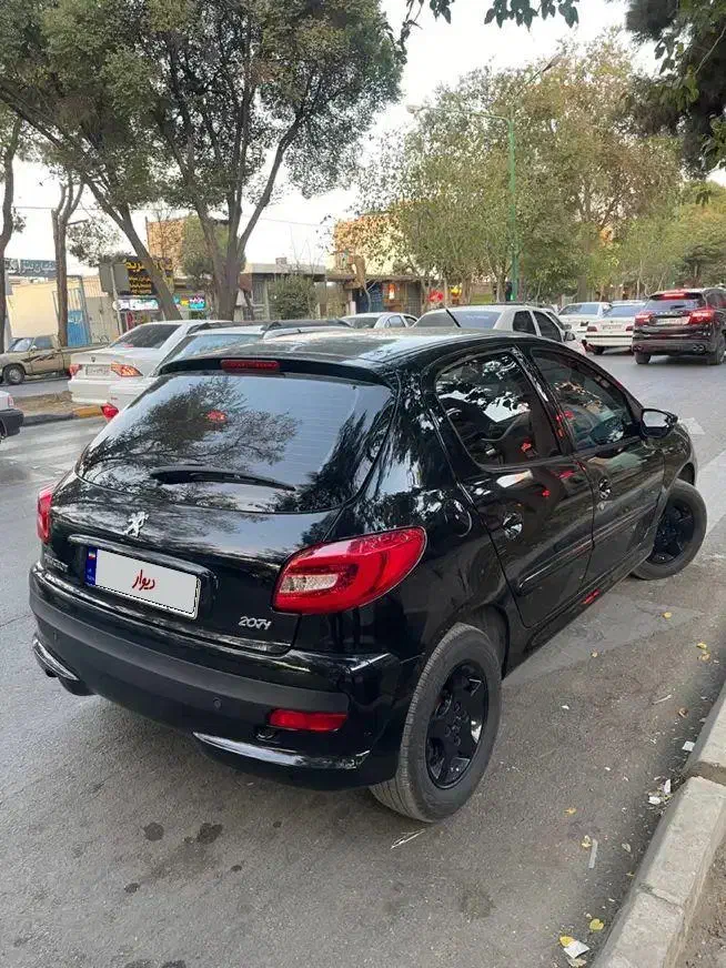 ۲۰۷ اتوماتیک سقف فلز Tu5P مدل ۱۴۰۳، ۲۰ هزارتاکار|خودرو سواری و وانت|اصفهان, وحید|دیوار