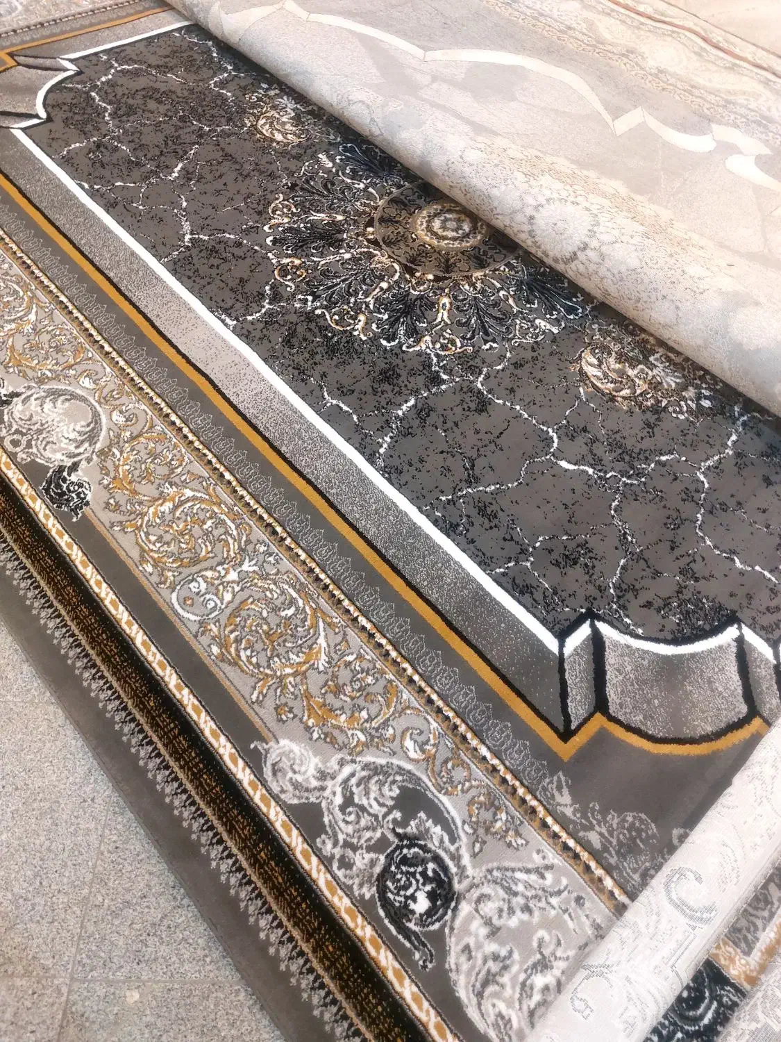 فرش۹ و ۶‌و ۱۲ متری انبارگردانی تخفیفی off|فرش|مشهد, سیلو|دیوار