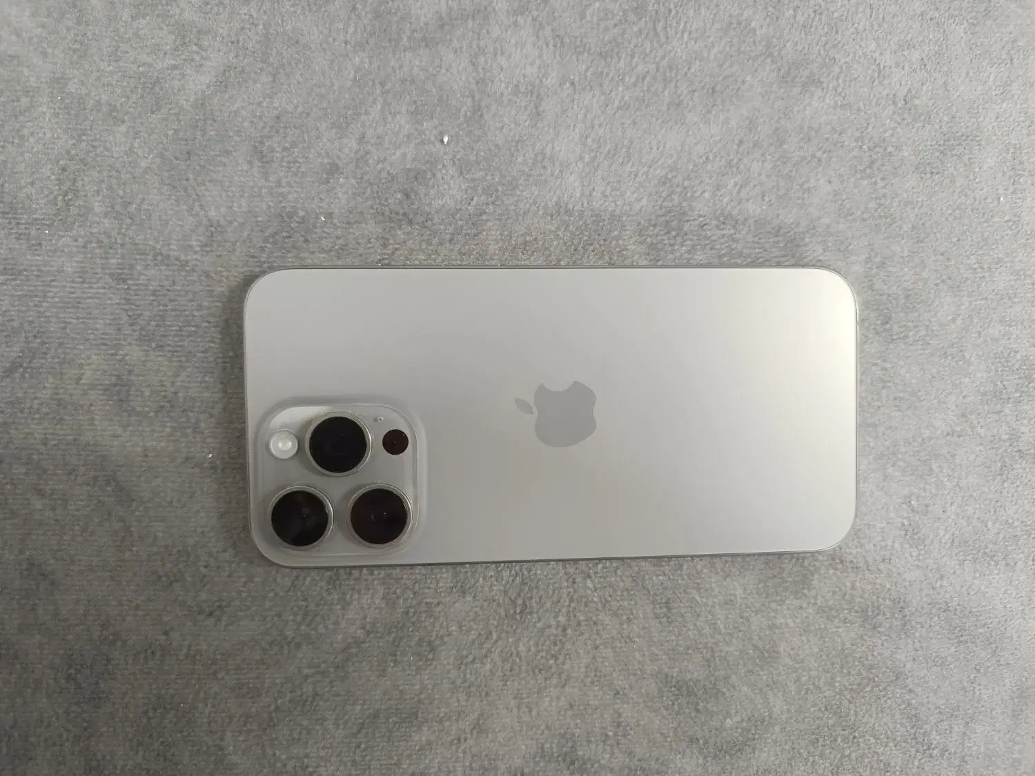 15پرومکس یک ترابایت|موبایل|مشهد, ایثار|دیوار