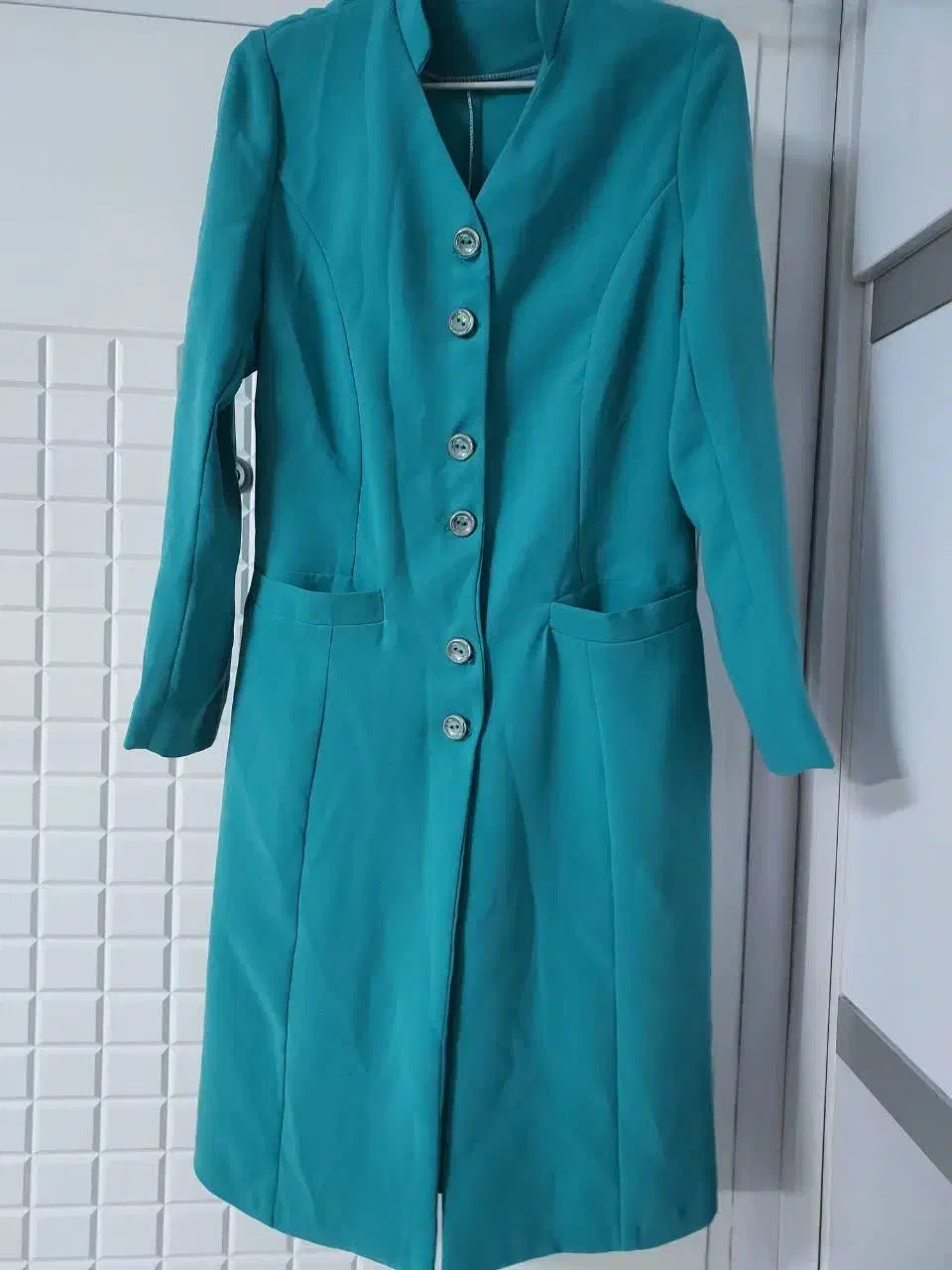 مانتوهای شیک وتمیز باقیمت باور نکردنی|لباس|شاهینشهر, دکتر حسابی|دیوار