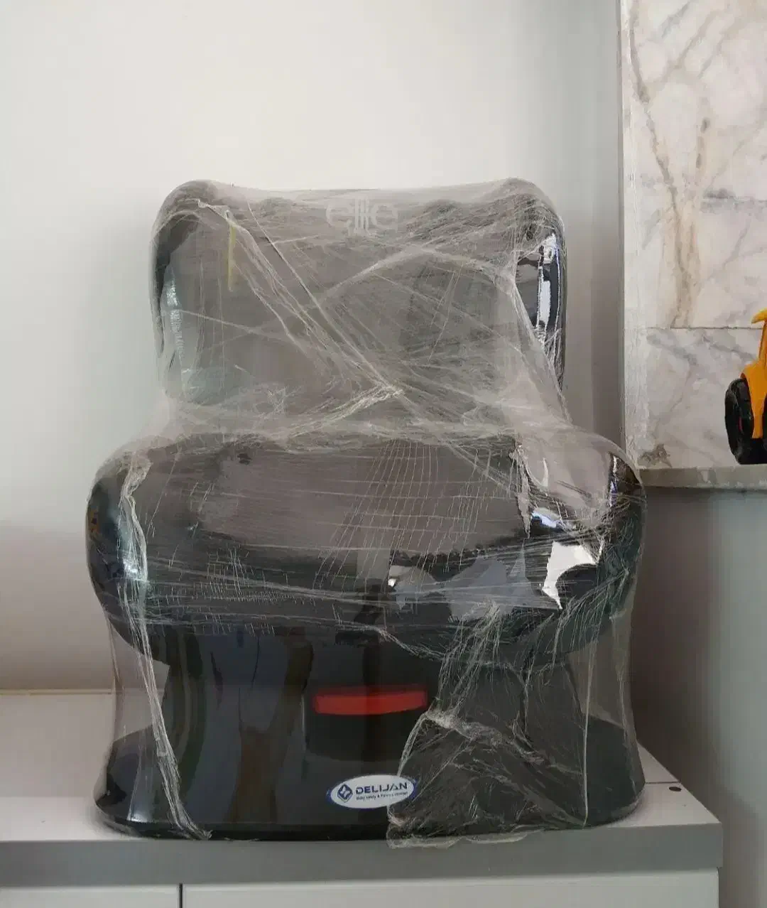 صندلی ماشین|تخت و صندلی بچه|قم, شهرک امام حسن|دیوار