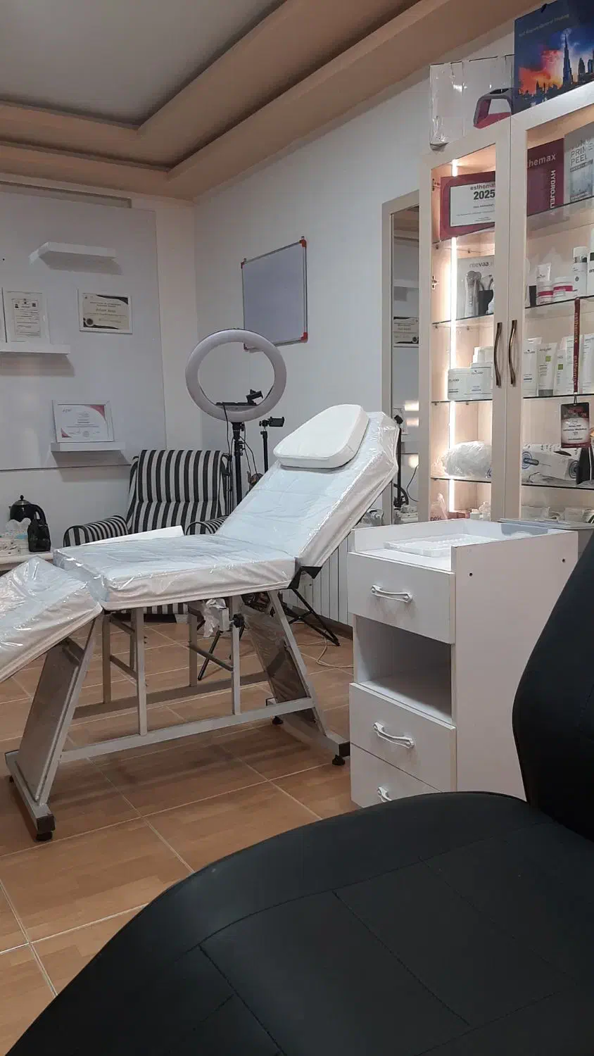 فیشیال مردانه تخصصی + بوتاکس و مزوتراپی|خدمات آرایشگری و زیبایی|رفسنجان, |دیوار