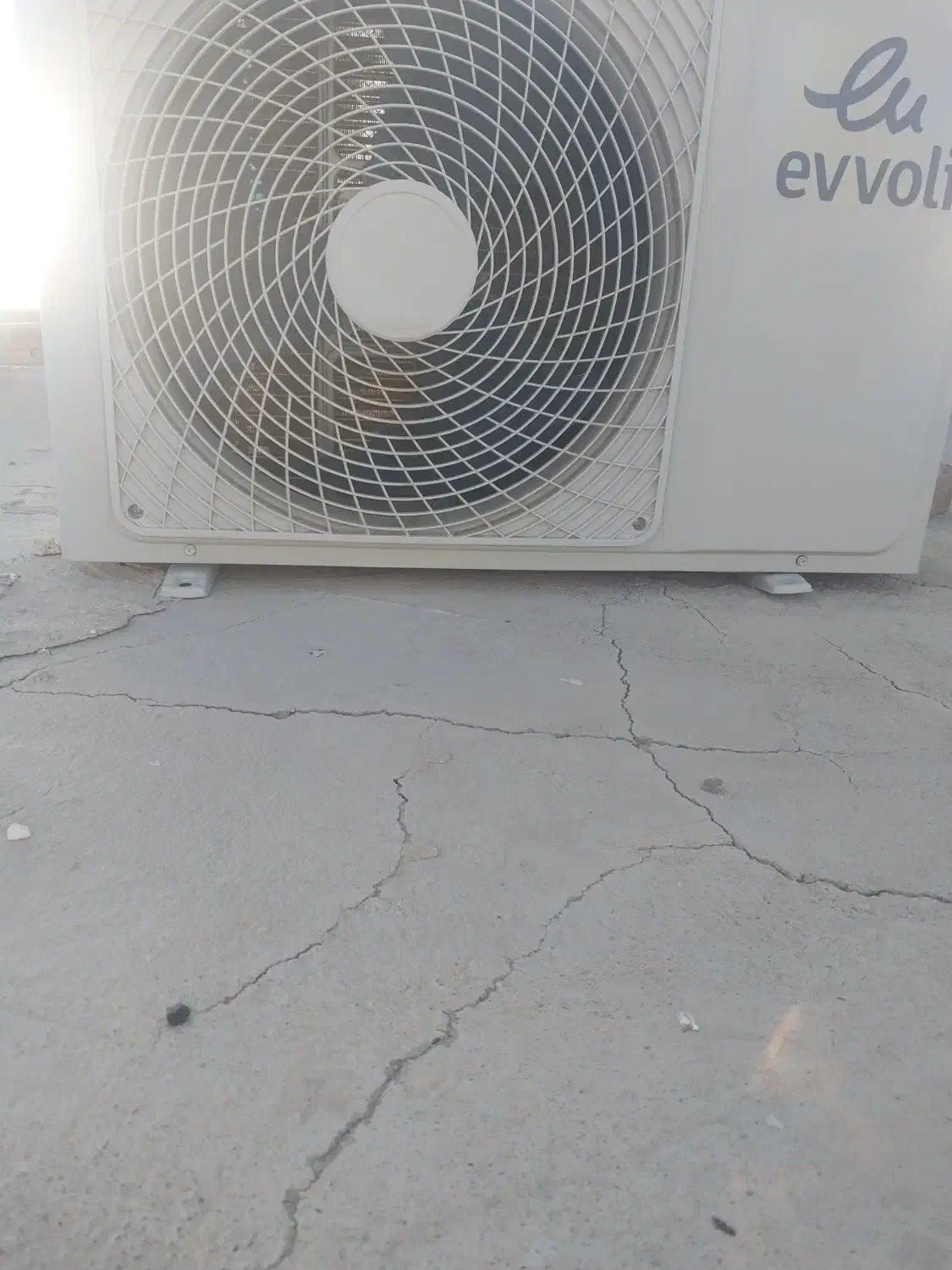 اسپیلت ۱۸ هزار ایوولی|کولر گازی و فنکوئل|ایرانشهر, |دیوار