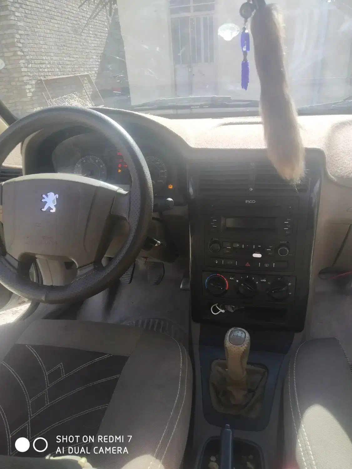 پژو۴۰۵ مدل ۹۴ شاسی پلم|خودرو سواری و وانت|سیب و سوران, |دیوار