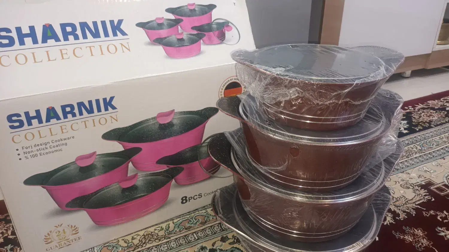 قابلمه ها باز نشده|ظروف پخت‌وپز|ابهر, |دیوار