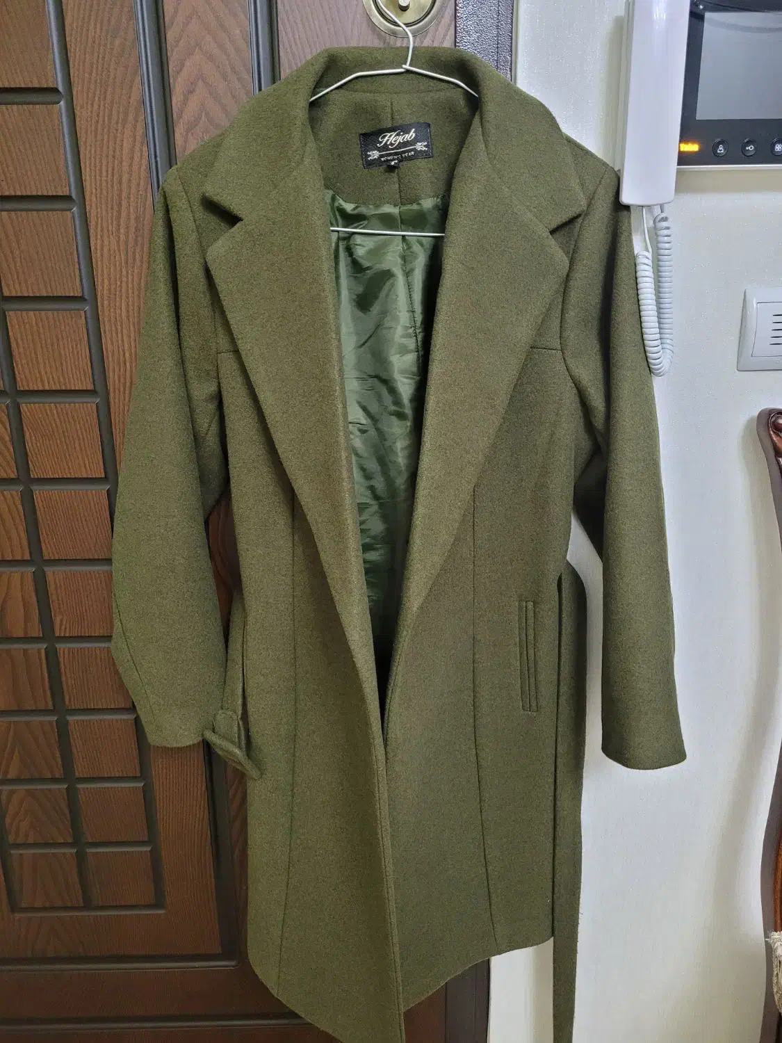 پالتو نونو|لباس|پاکدشت, پاکدشت (مامازند)|دیوار