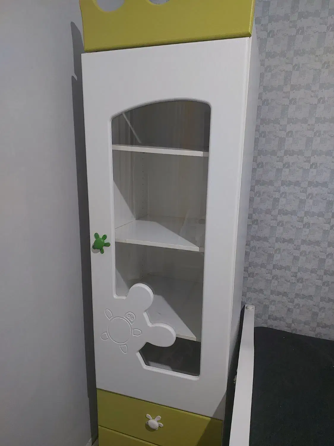 کمد و ویترین کودک|جاکفشی، کمد، دراور|لاهیجان, شهید آوینی|دیوار