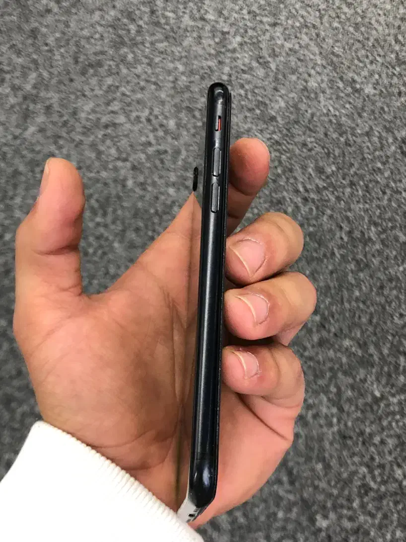 آیفونSE2020 128|موبایل|همدان, |دیوار