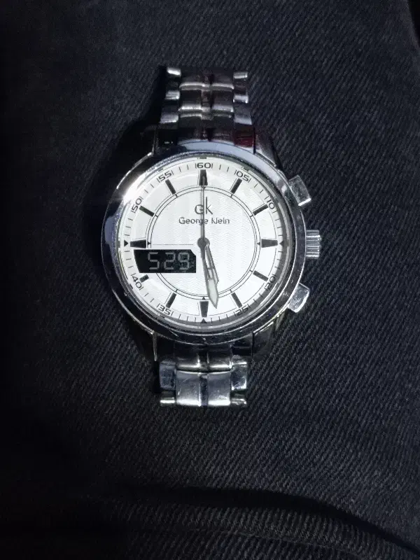 ساعت مچی مردانه مدل.    Gk        George klein|ساعت|قرچک, زیبا شهر|دیوار
