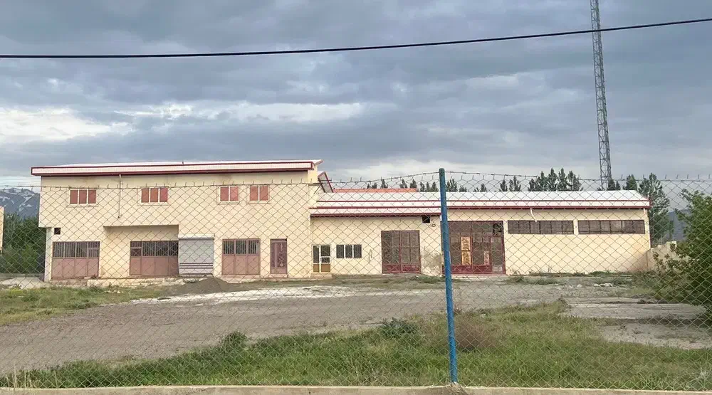 سوله صنعتی ۳۹۵۰ متر|فروش دفتر صنعتی، کشاورزی، تجاری|اهر, |دیوار