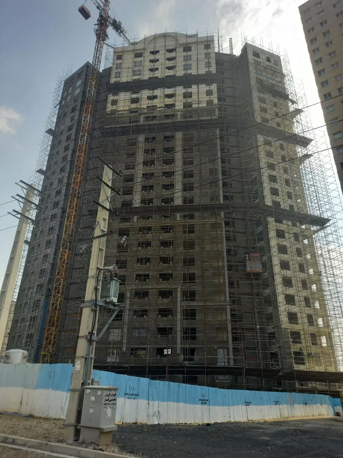 معاوضه پیشفروش آپارتمان/ویلا یا خودروی مدل بالا|فروش آپارتمان|شهریار, شهریار|دیوار