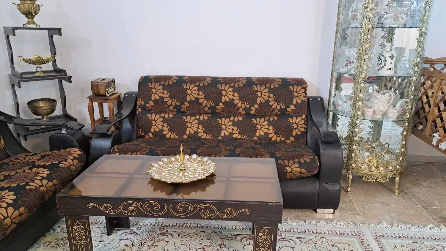 مبل ۱۳نفره|مبلمان خانگی و میز عسلی|قم, سالاریه|دیوار