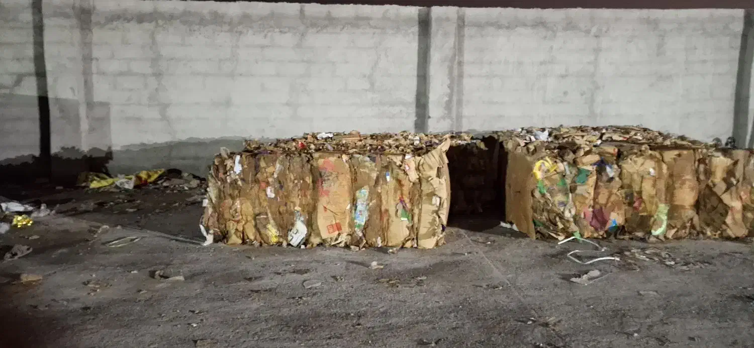 پرس کارتنی فضلی خرید کارتن وکاغذ|عمده‌فروشی|قم, قلعه صدری|دیوار