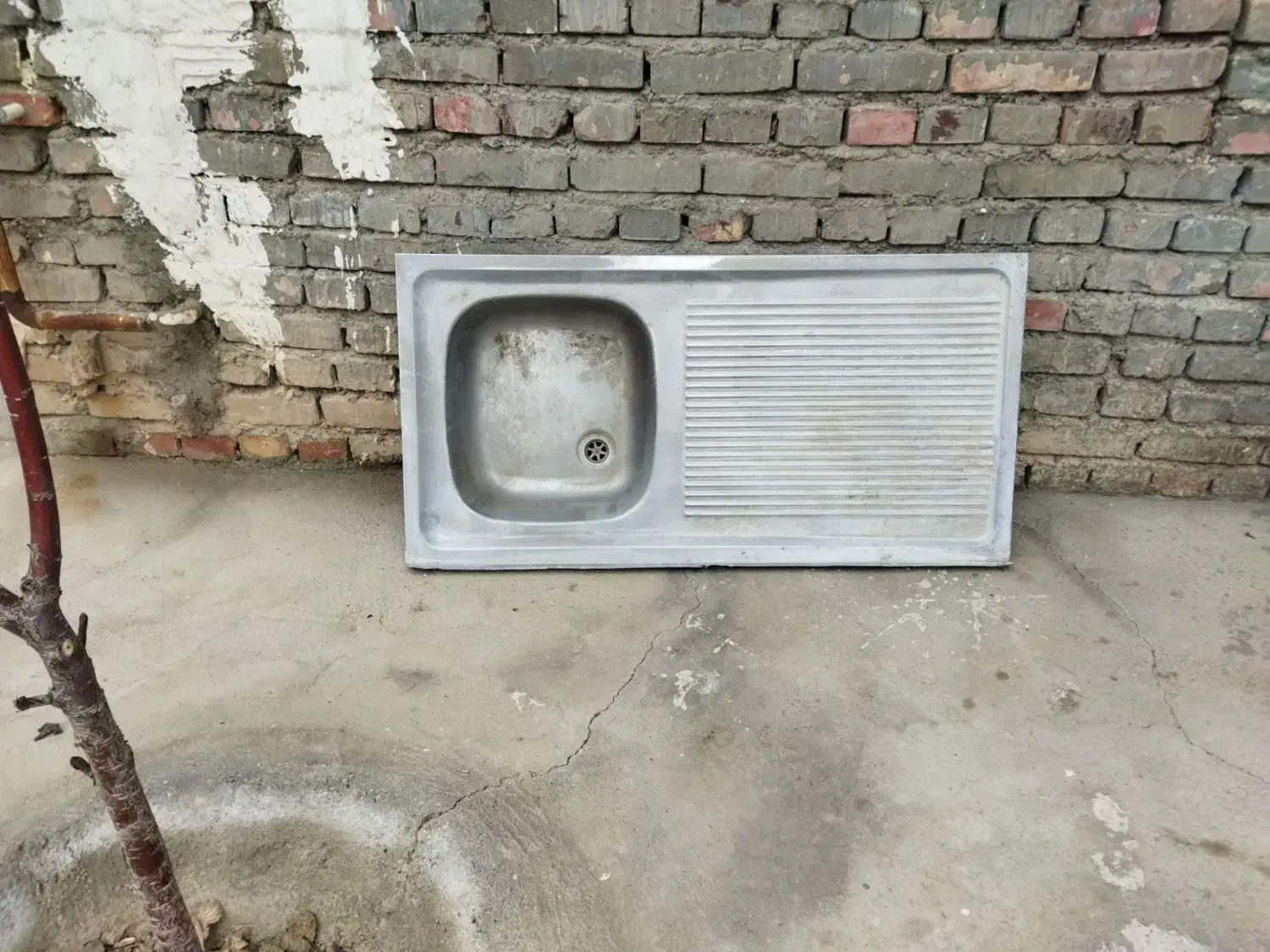 سینک ظرفشویی|آب‌چکان و نظم‌دهنده ظروف|خوی, |دیوار