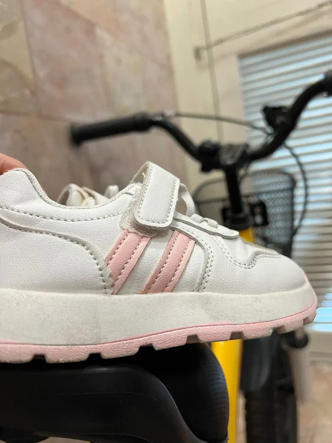 کفش بچگانه سایز۲۷ و۲۸|کفش و لباس بچه|تهران, پاسداران|دیوار