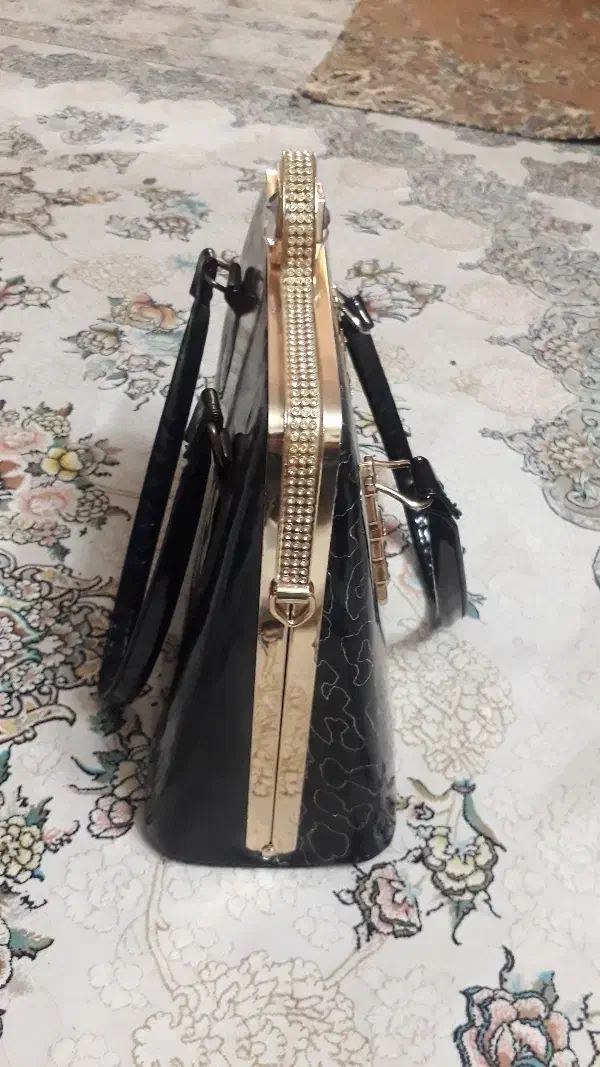 کیف زنانه|کیف، کفش، کمربند|اراک, |دیوار