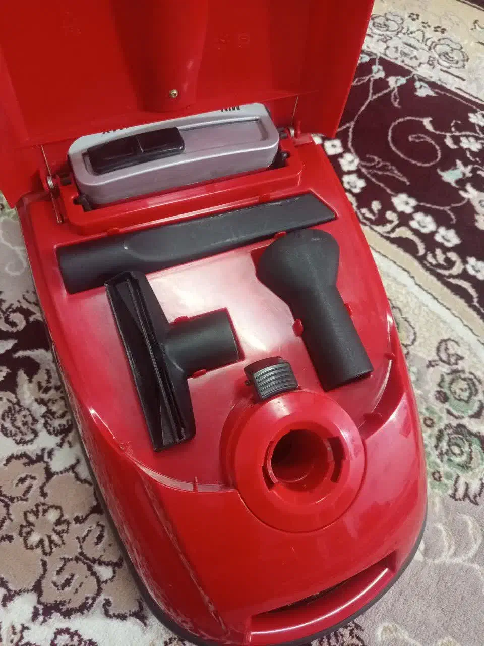 جارو برقی|جاروبرقی، جارو شارژی، بخارشو|قم, چهل درخت‎|دیوار