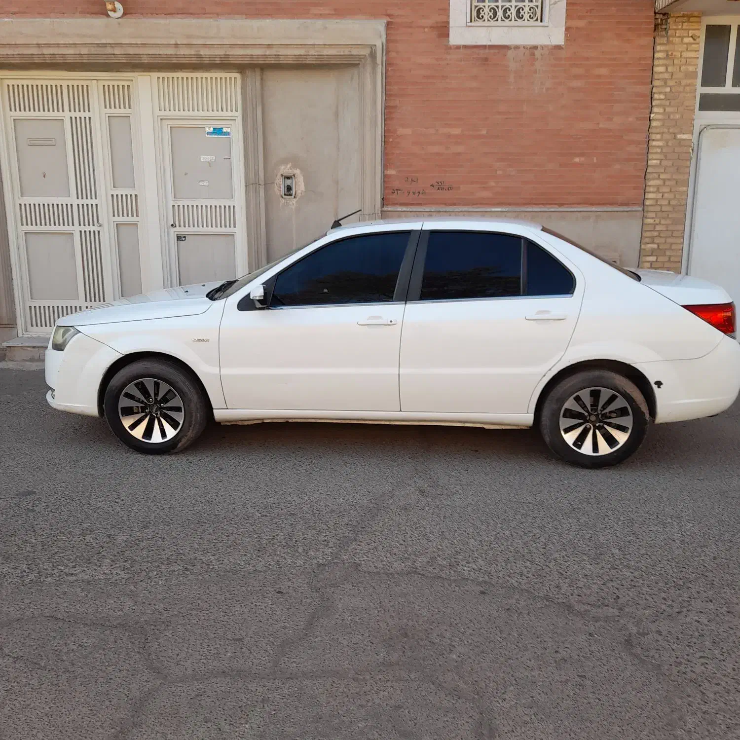 دنا ۹۶ تیپ دو معمولی|خودرو سواری و وانت|رفسنجان, |دیوار